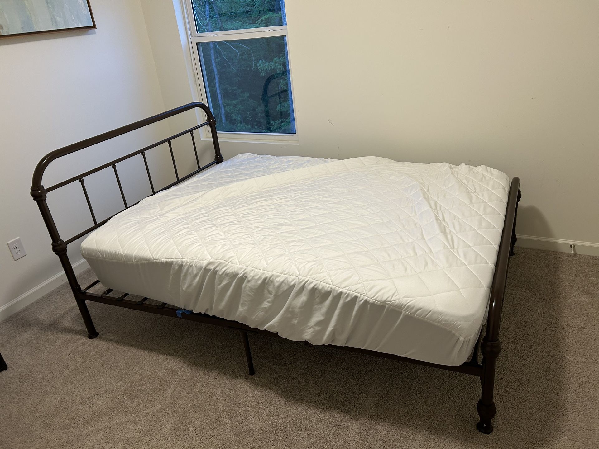 Full Sized Bed With Frame