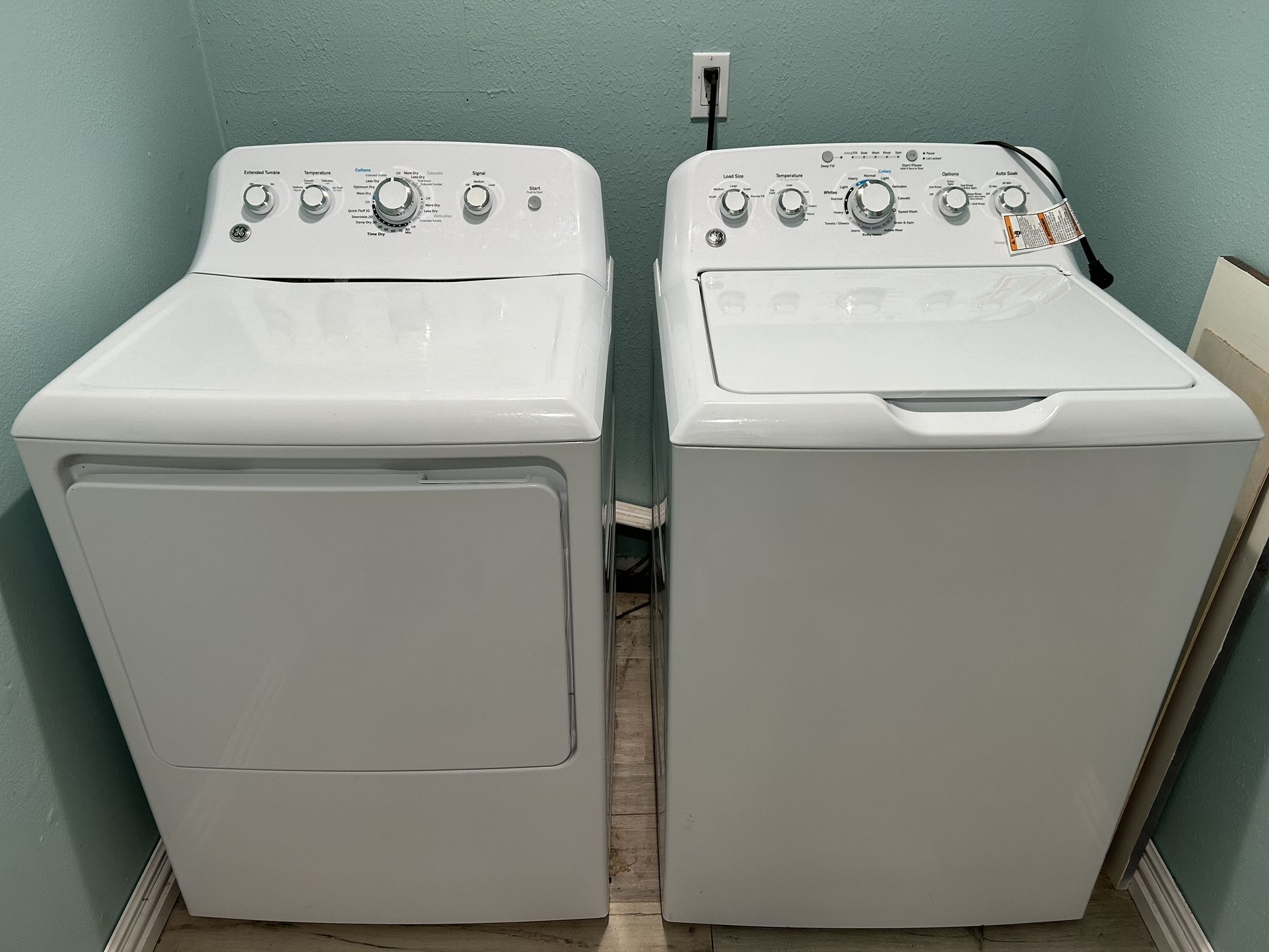 GE Washer And Gas Dryer SET for Sale in Taylor Lake Village, TX OfferUp