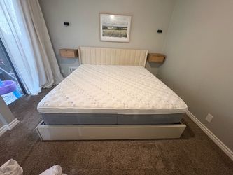King size upholstered storage bed + 14” memory foam mattress
