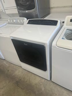 Gas Dryer Whirlpool Used working / Dryer - Heavy Duty - Durable 
