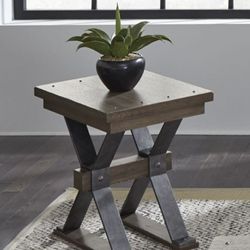 Liberty Furniture End Table
Sonoma
