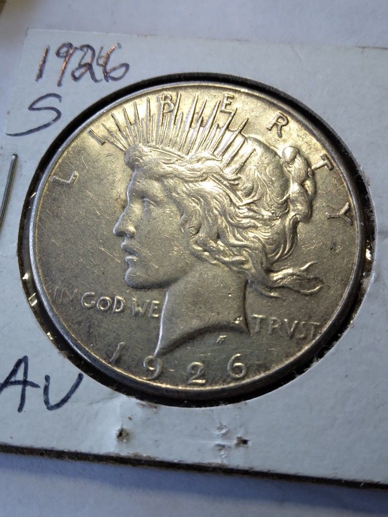 1926 S AU PEACE DOLLAR BETTER DATE