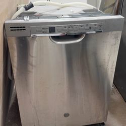 GE Dishwasher Stainless Steel  23 3/4W x 33 3/8 H x 24D