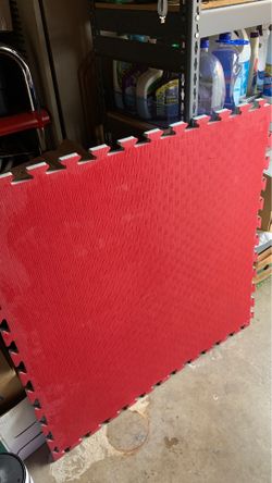 Martial Arts Mats Reversible Red/Blue-40”X40”X1”