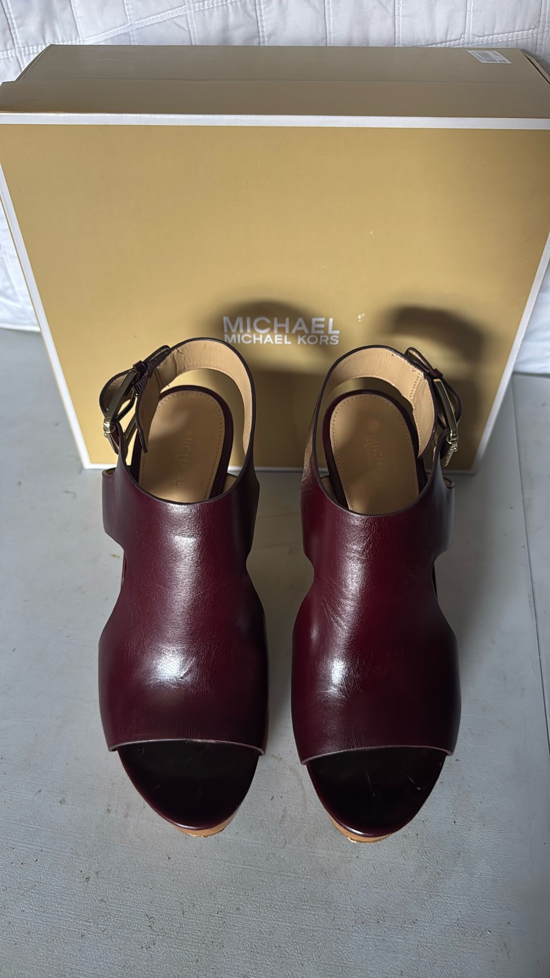Michael Kors, Josephine Wedge - Leather - Size 8
