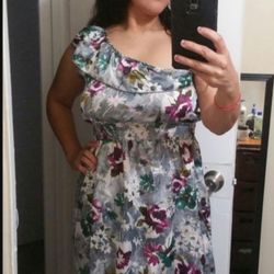 M Dress Floral Dress /Vestido Floriado M