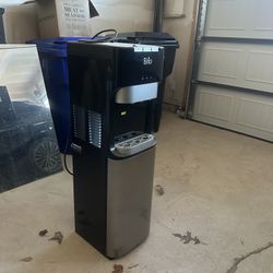 Brio Machine For Filtered Water