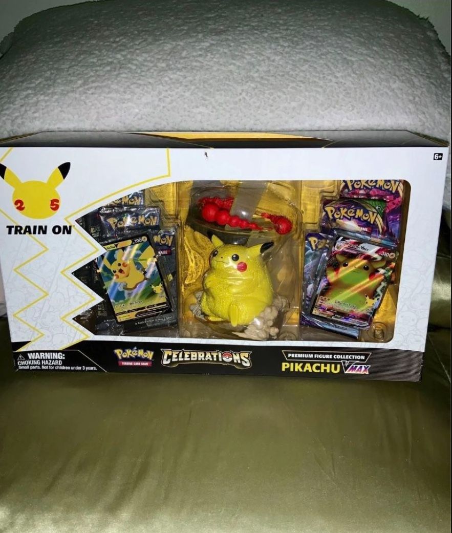 Pokemon Pikachu Celebrations V-Max Boxset
