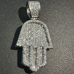 Hamsa Pendant Moisannite 