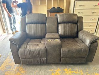 New!! Recliner sofa love seat