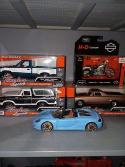 Diecast scale cars