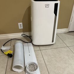 DeLonghi Portable AC Unit – 12,000 BTU (With Hose + Window Kit)