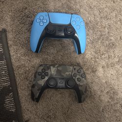 2 Ps5 Controllers