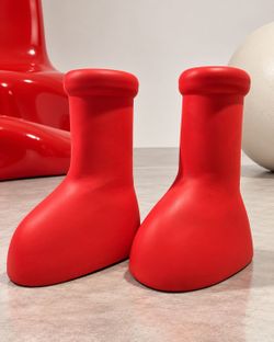 MSCHF Big Red Boot Size 14 Red Authentic BRB MSCHF010 Excellent Condition