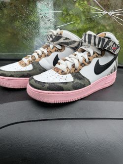 Size 8.5 Nike Airs
