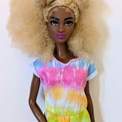 African American Barbie Fashionsta Doll