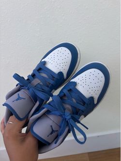 Jordan 1 Low True Blue Grey Sneaker