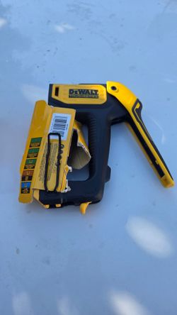 DEWALT Tough Series Manual Staple Gun