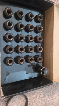 Lug Nuts