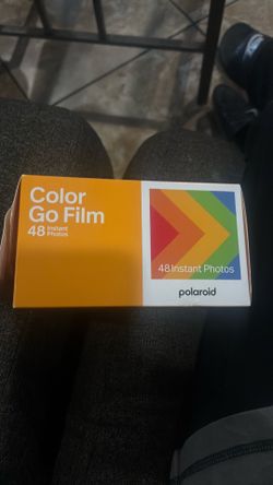 Polaroid 48 instant photos