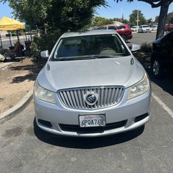 2011 Buick Lacrosse 