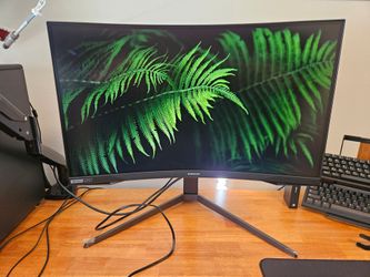 Samsung Odyssey G7 Gaming monitor