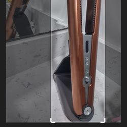 Dyson straightener (Cooper/Nickel)