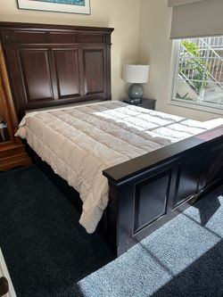 Queen Mahogany bed with large storage drawers