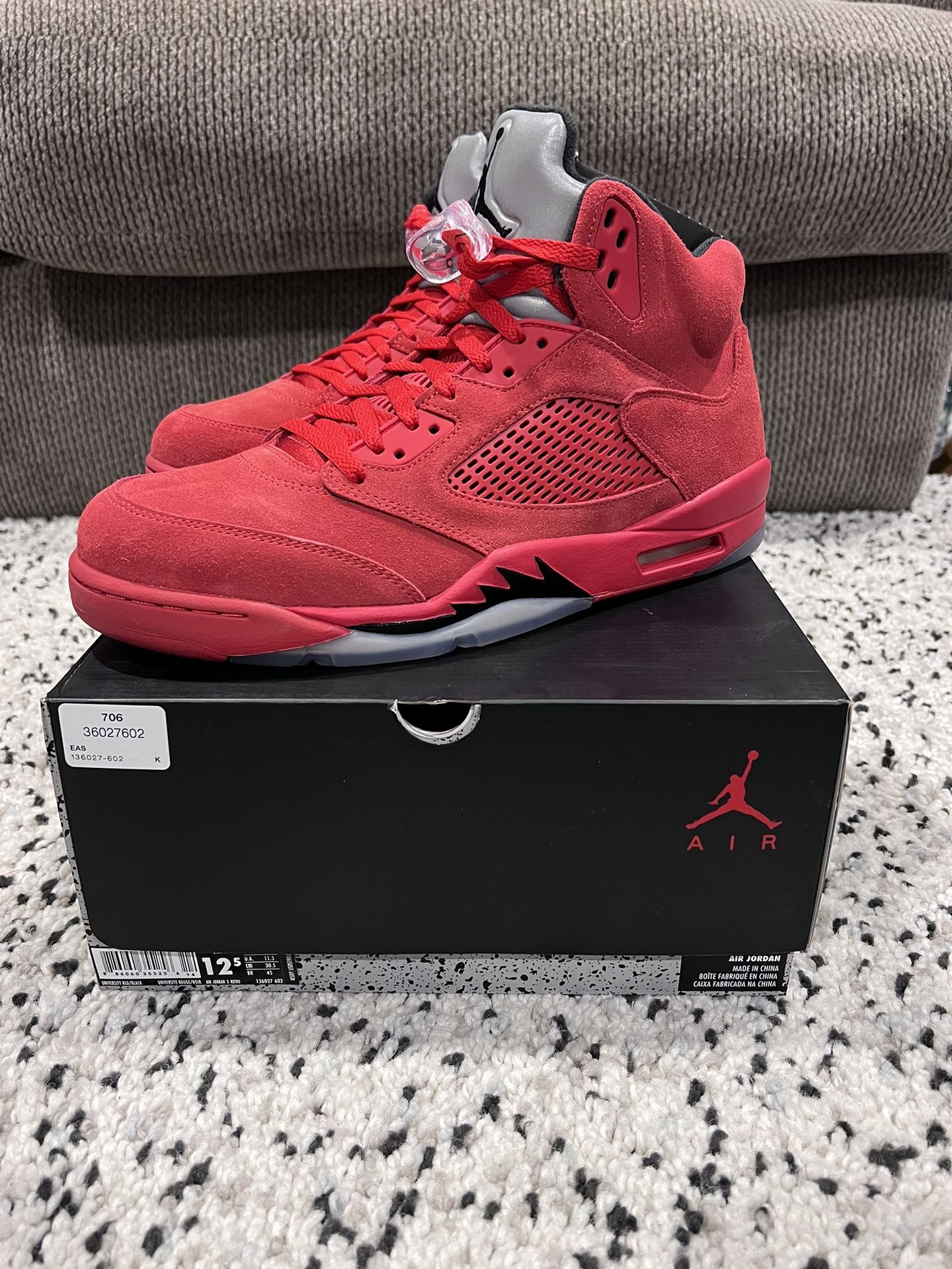 Air Jordan 5 Red Suede 2017 Size 12.5 DS