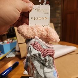 VIGOSS Girls' 10 Pairs of Socks with Pink Hair Tie - Multicolor Sock size 6-8
