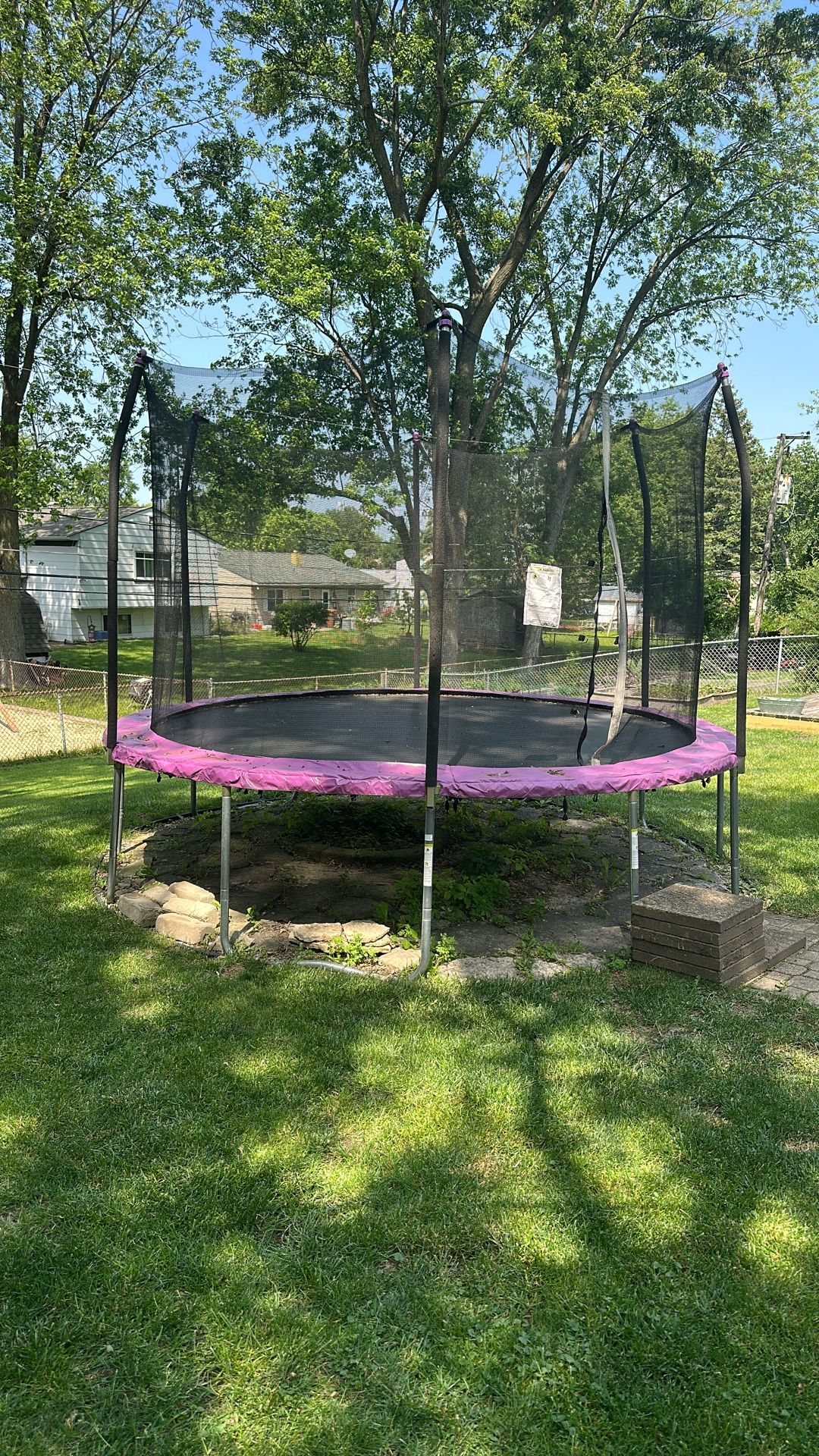 Trampoline. 12’ With Net
