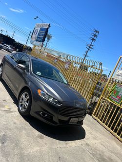 2016 Ford Fusion titanium hybrid