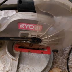 Ryobi Saw 