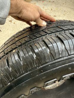 265/75/R16 tire and rim