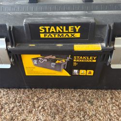 Stanley 23in Structural Foam Tool Box