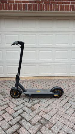 Segway ninebot G30P Scooter