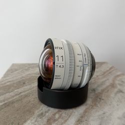 Irix 11mm T4.3 PL mount