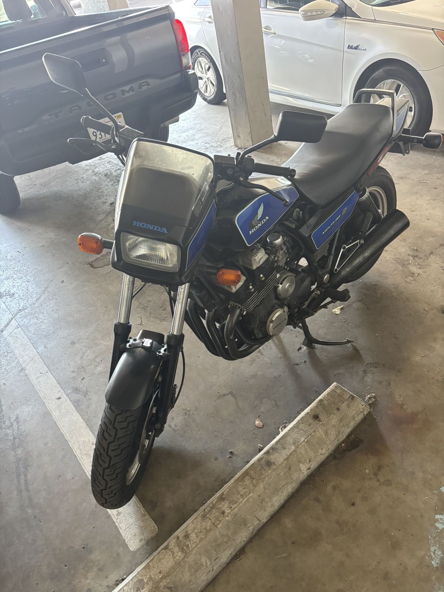 1985 Honda Nighthawk 700sc
