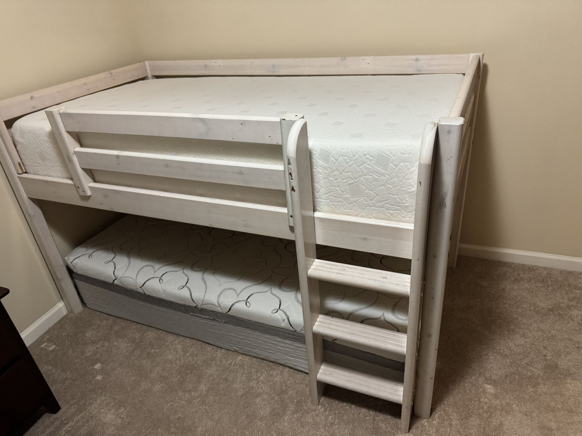 Twin XL Bunk Beds With Memory Foam Mattresses