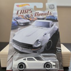 Hot Wheels Premium Datsun 240Z