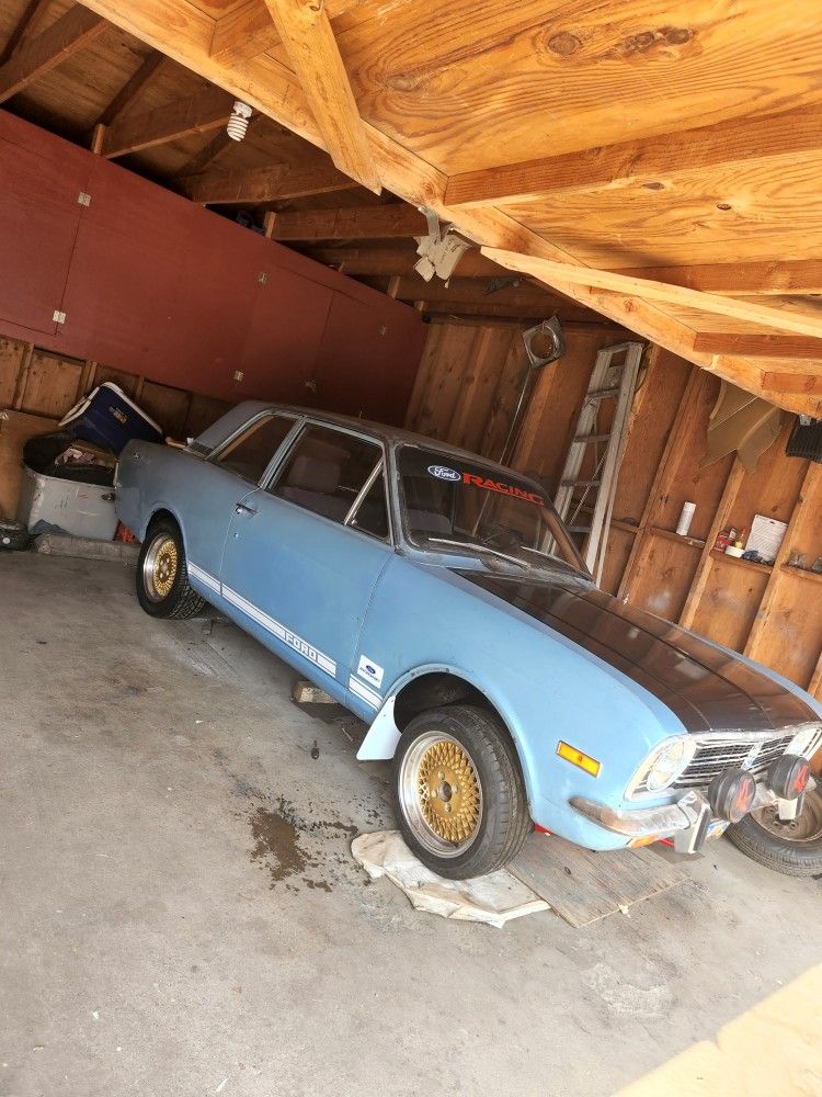 69 Ford Cortina Mk2