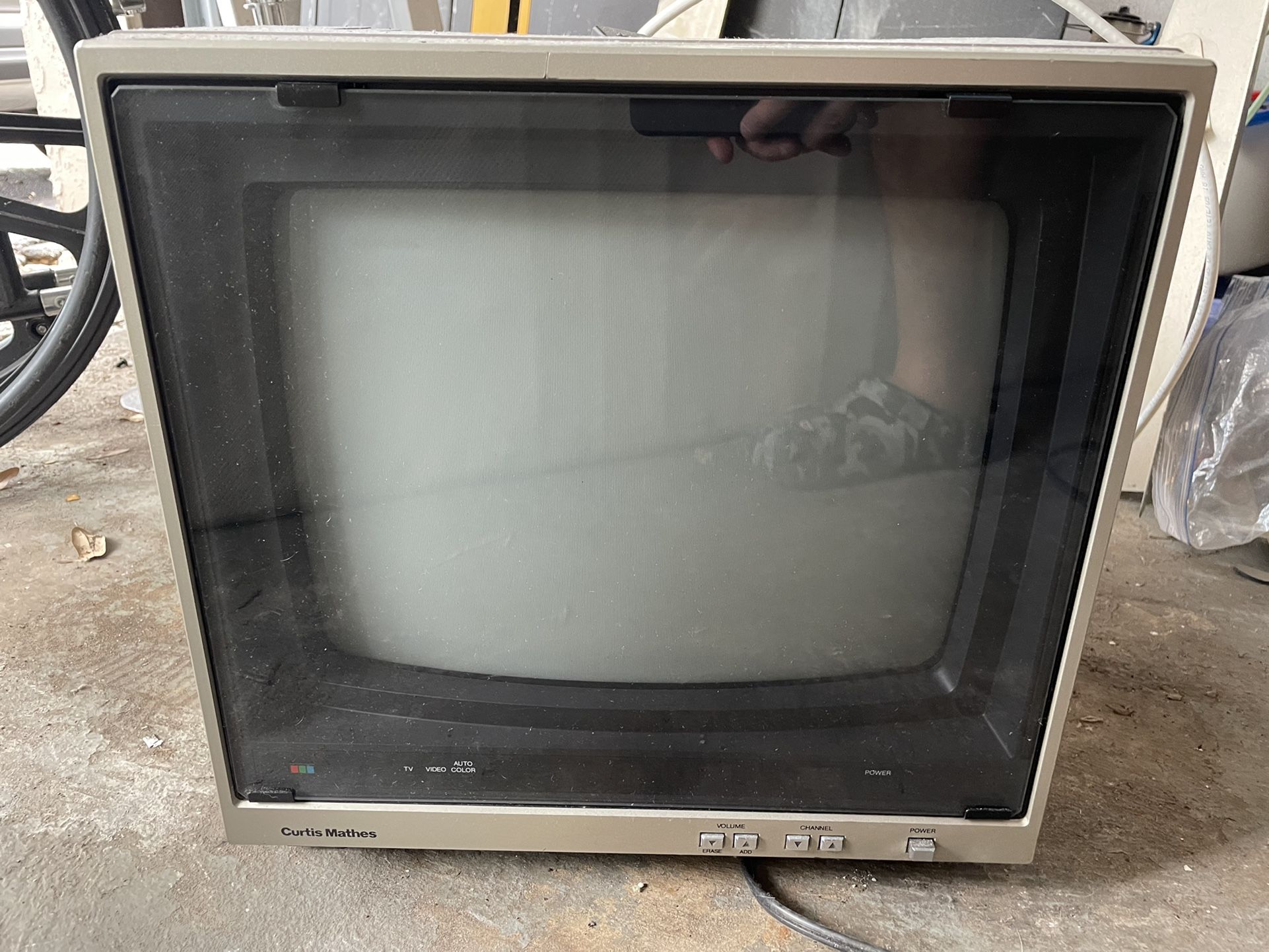 1984 Vintage Curtis Mathes Tv