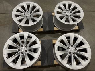2020 Tesla Model X S OEM 20” Staggered Silver Wheels Rims and TPMS Sensors Slipstream 20x9.5 20x9