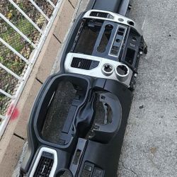 Part DASHBOARD AVAILABLE 2021 TITAN