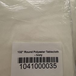 Round Ivory Tablecloths 