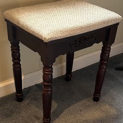 Ottoman/Vanity Stool