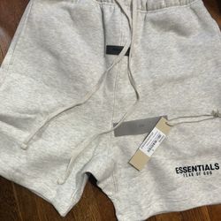 Essential Shorts