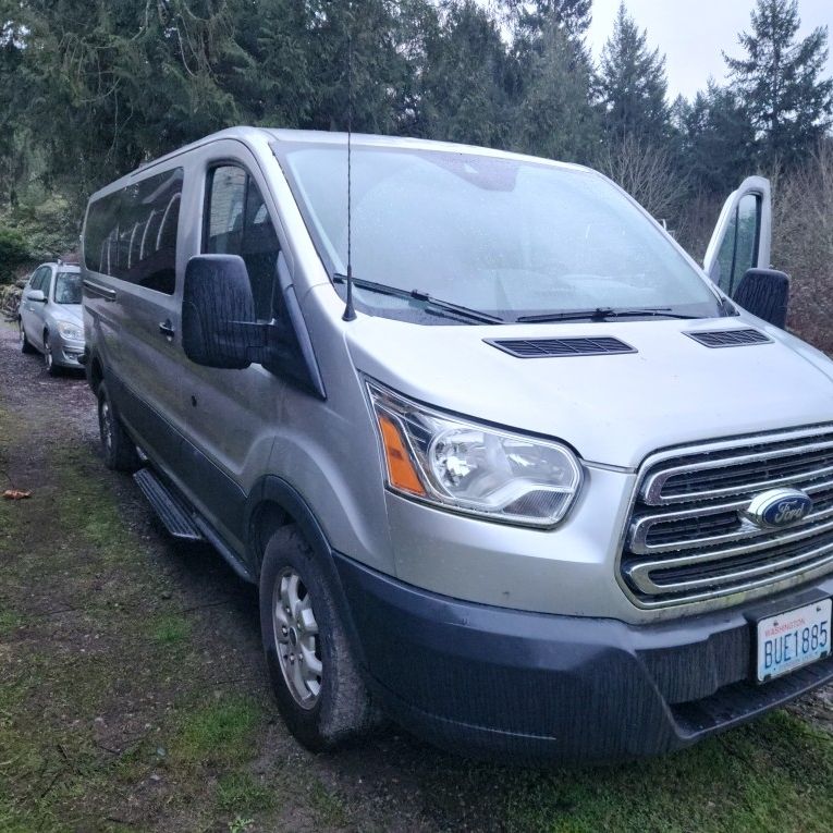 2015 Ford Transit 350 12seats Passenger