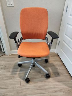 Steelcase Leap V2 Office Chair
