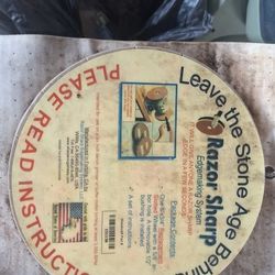 The Razor Sharp Edgemaking System 8-inch deluxe blade sharpening kit